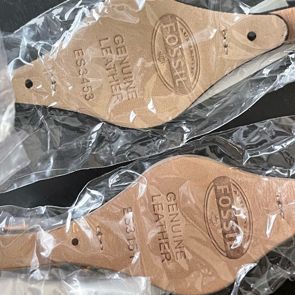 Fossil Watch - image 3